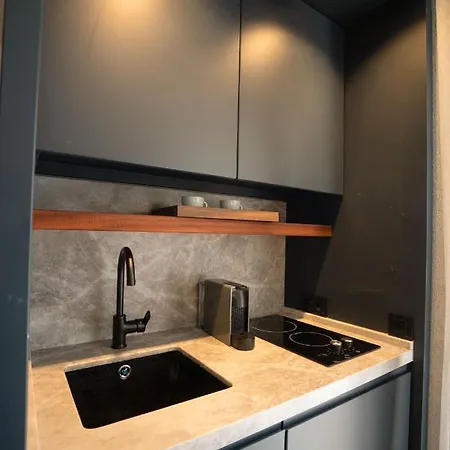 Alp Pinehill Apartment