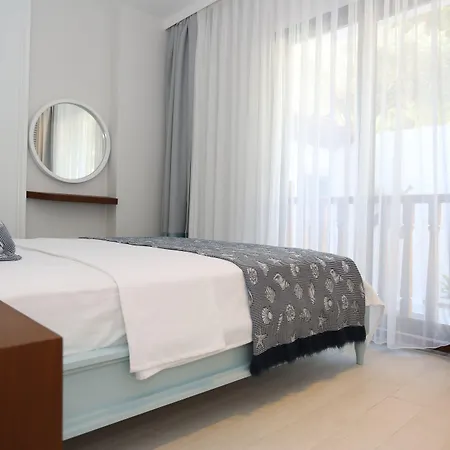 Alp Pinehill Apartment *