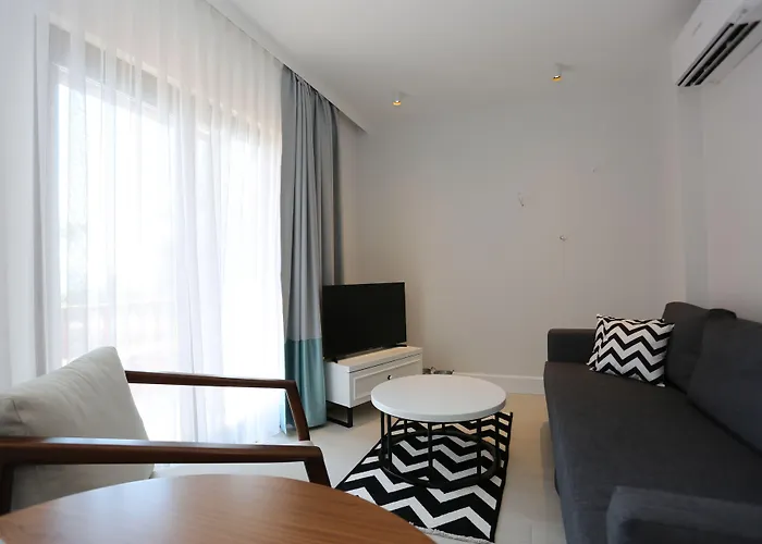 Alp Pinehill Акьяка